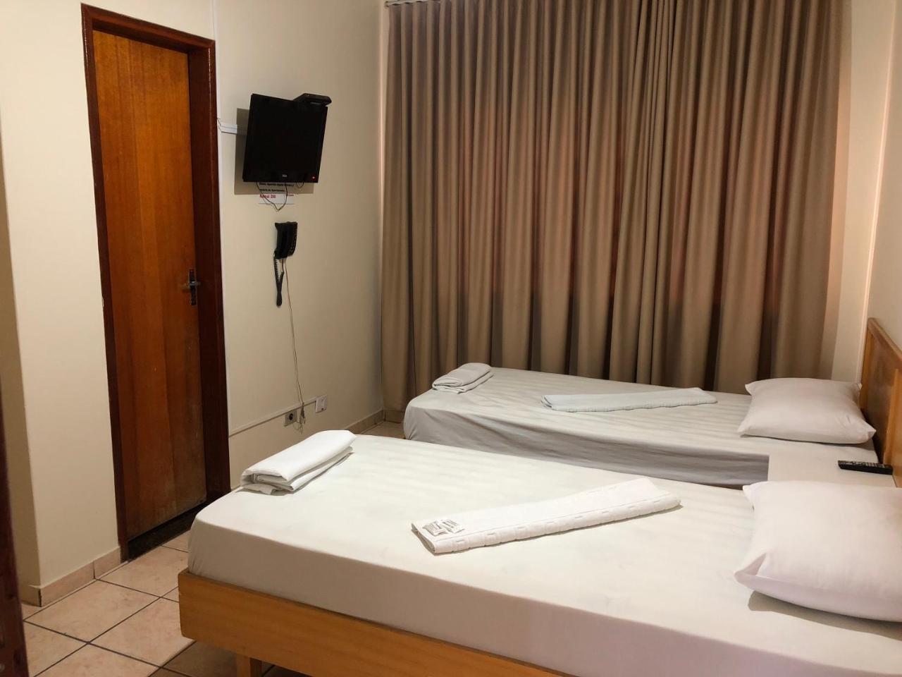 Acalantus Hotel Goiânia Extérieur photo
